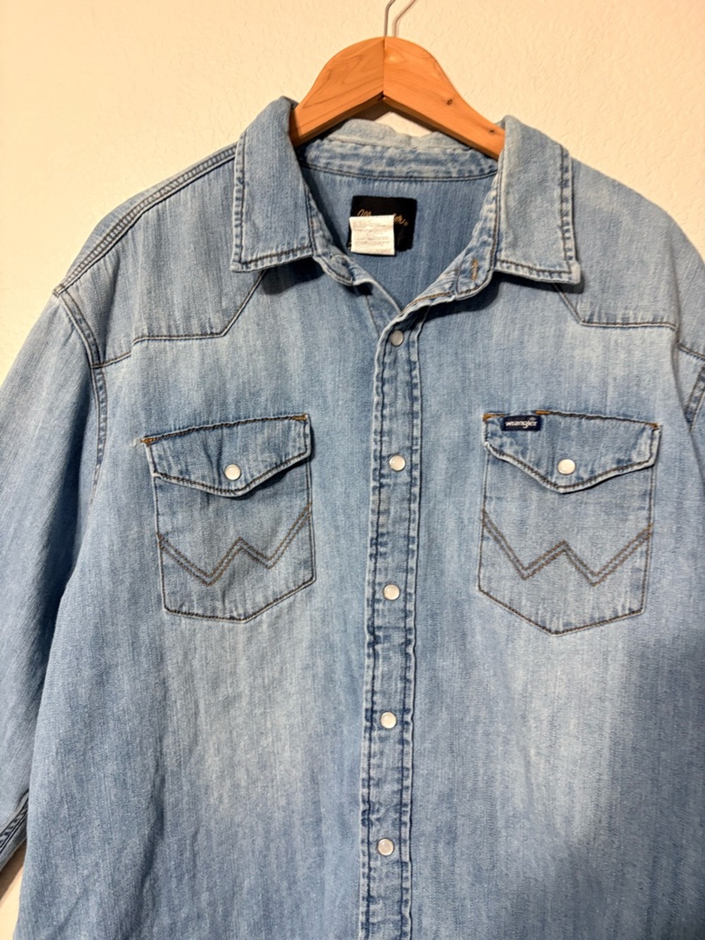Men’s Wrangler Blue Denim Shirt‎ Jacket Pearl Snaps Western LS XXL - Picture 3 of 12